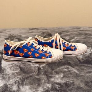 Superman Blue Canvas Athletic Shoes Unisex M/7 F/9